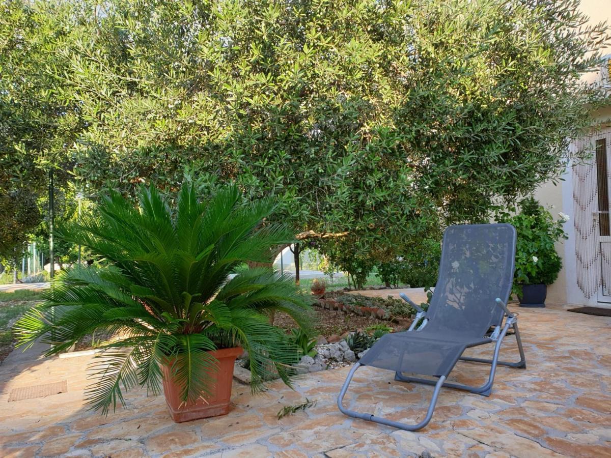 Apartment Mira Trogir Luaran gambar